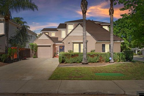 1300 Eastlake Cir, Tracy, CA, 95304-5837 | Card Image