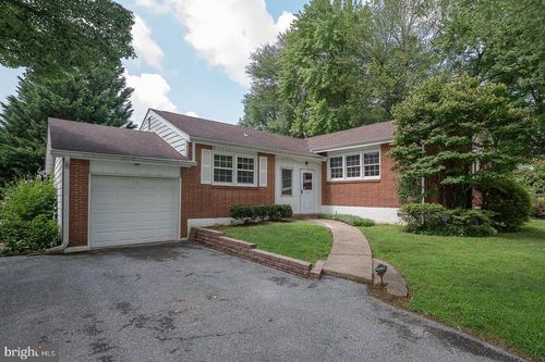 2200 Inwood Rd, WILMINGTON, DE, 19810-2808 | Card Image