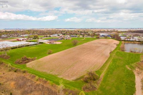 1910 E Perkins Ave, Sandusky, OH, 44870-5129 | Card Image