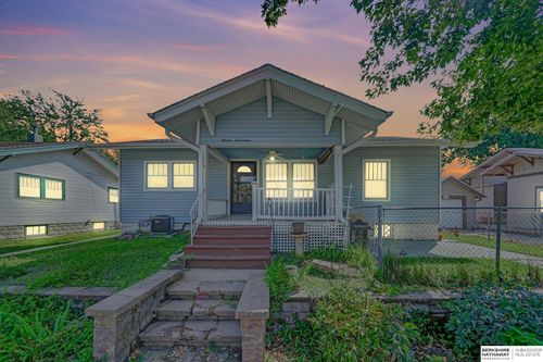 1117 Lake St, Lincoln, NE, 68502-3533 | Card Image