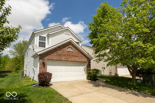 11618 Signet Ln, Indianapolis, IN, 46235-6024 | Card Image