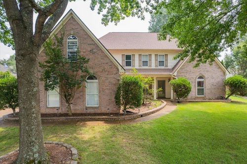 129 Kathy Cir, Collierville, TN, 38017-7603 | Card Image