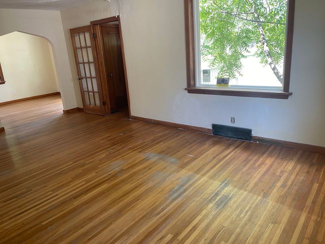 1305 E Broadway St, House other with 3 bedrooms, 1 bathrooms and 2 parking in Streator IL | Image 7