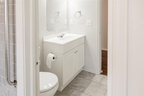 10517 N Mckinley Avenue, Oklahoma City, OK, 73114 | Card Image