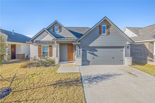 5951 Eldora Dr, College Station, TX, 77845-7008 | Card Image