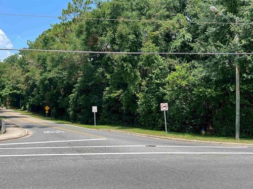 4406 Crawfordville Rd, TALLAHASSEE, FL, 32305-7302 | Card Image