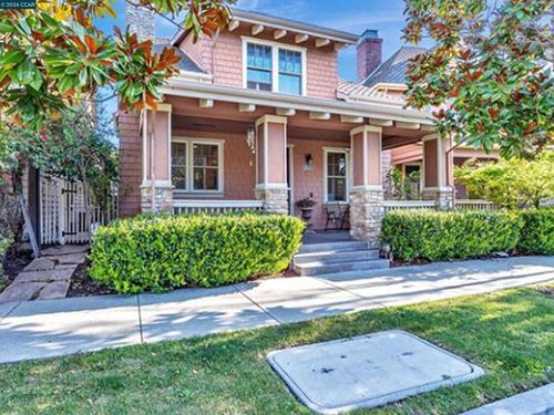 2036 Serra Ln, Hercules, CA, 94547-5496 | Card Image