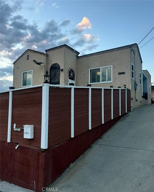3411 E 2nd St, Los Angeles, CA, 90063-2915 | Card Image