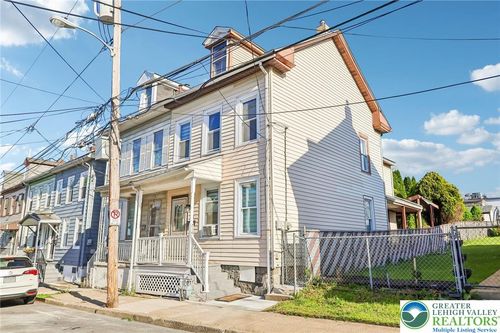 714 W Wilkes Barre St, Easton, PA, 18042-6343 | Card Image