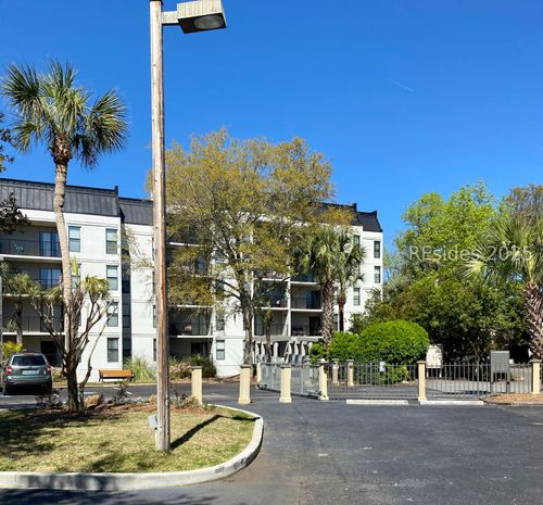 apt-d19-34 S Forest Beach Dr, Hilton Head Island, SC, 29928-7419 | Card Image