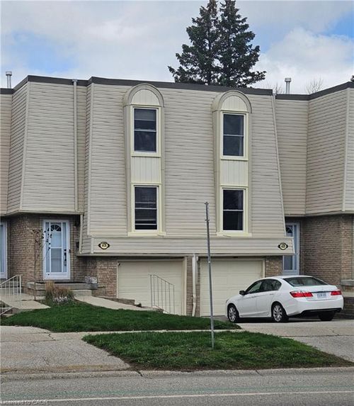 c-662 Grey St, Brantford, ON, N3S4Y4 | Card Image