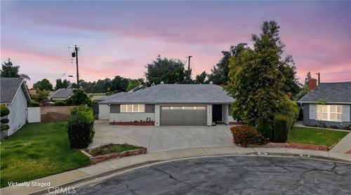 833 N Oceanbluff Ave, San Dimas, CA, 91773-1917 | Card Image