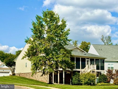 6005 Piney Grove Way, GAINESVILLE, VA, 20155-6671 | Card Image