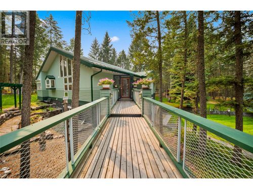 8038 Mcintosh Loop Road, Dry Gulch, BC, V0A1M0 | Card Image