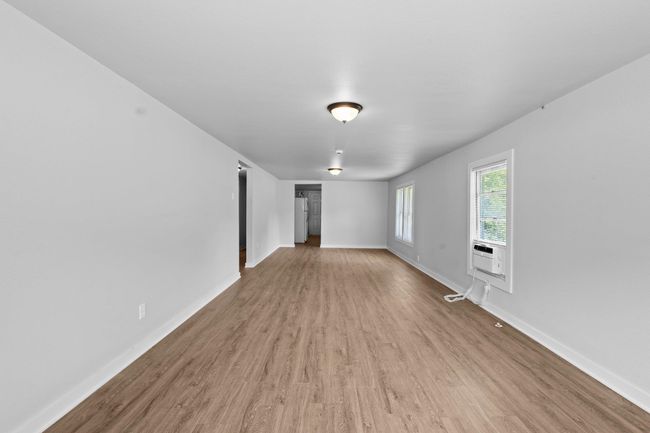 655 N 2 Nd St, House other with 3 bedrooms, 1 bathrooms and null parking in Silsbee TX | Image 6