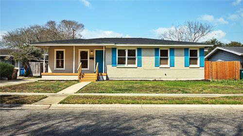 1026 Driftwood Pl, Corpus Christi, TX, 78411-2228 | Card Image