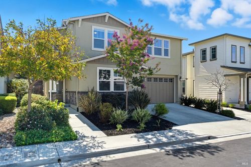 1649 Wildflower Way, Rohnert Park, CA, 94928-4061 | Card Image