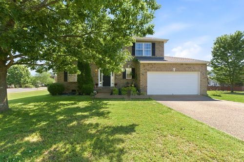 8008 Streamside Dr, Mount Juliet, TN, 37122-6381 | Card Image