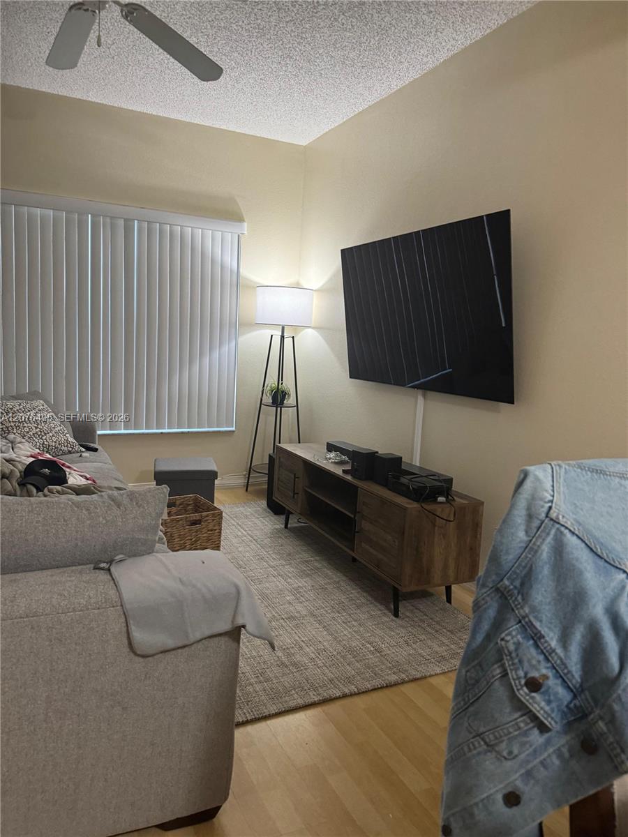 Residential Lease in Tamarac 3