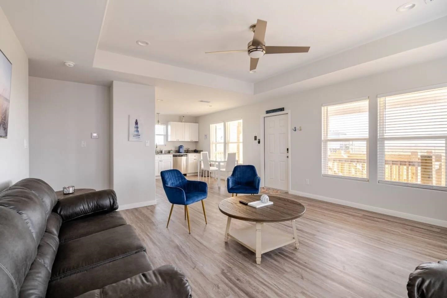 Residential in Gilchrist 5