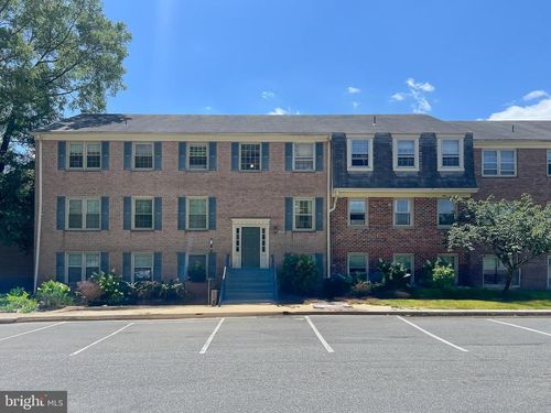 apt-202-6034 Westchester Park Dr, COLLEGE PARK, MD, 20740-2833 | Card Image