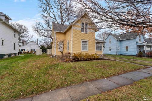 224 Cherry St, Blissfield, MI, 49228-1308 | Card Image