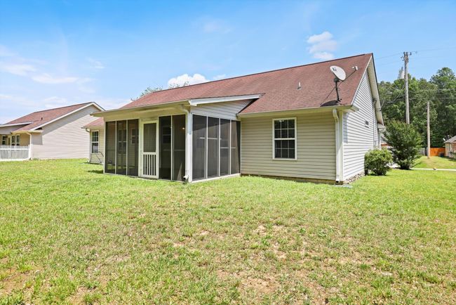 1038 Colony Cir, Home with 3 bedrooms, 2 bathrooms and 2 parking in Fort Oglethorpe GA | Image 22
