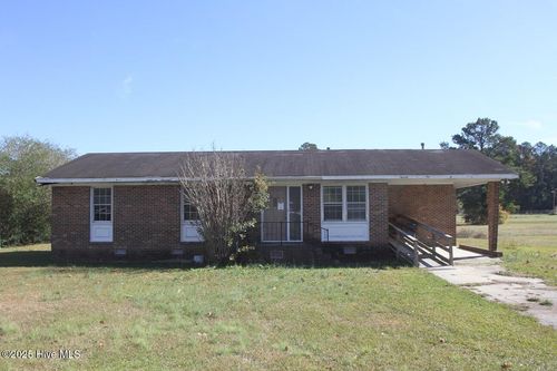 80 N Elmhurst St, Clarkton, NC, 28433-7378 | Card Image