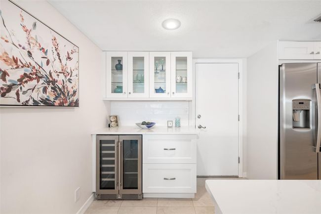 APT-6B - 1750 Benjamin Franklin Dr, Condo with 2 bedrooms, 2 bathrooms and null parking in SARASOTA FL | Image 16