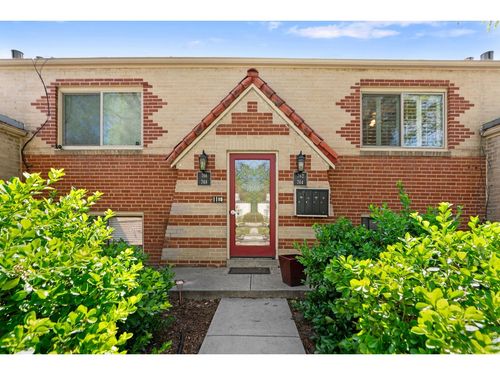 762 Dexter St, Denver, CO, 80220-5044 | Card Image