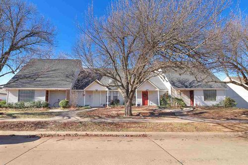 212 Mockingbird Ln, Stillwater, OK, 74074-8364 | Card Image