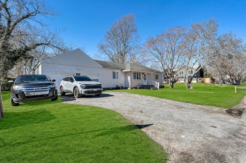 60 Washington Dr, Mastic Beach, NY, 11951-6019 | Card Image