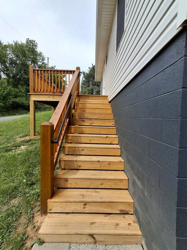 232 Overlook Dr, House other with 2 bedrooms, 2 bathrooms and null parking in Chilhowie VA | Image 11