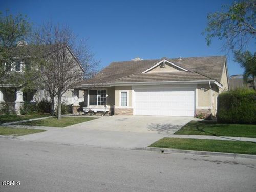 600 Sara Dr, Oxnard, CA, 93030-7679 | Card Image