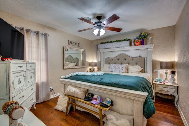 17133 Farm Road 1567 W, Home with 2 bedrooms, 1 bathrooms and null parking in Lone Oak TX | Image 13