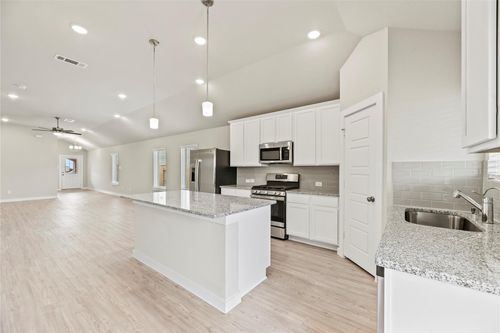 21670 Sandy Dune Dr, Cypress, TX, 77433-7571 | Card Image