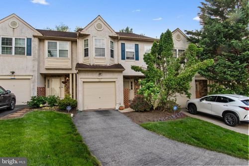 9 Plum Ct, LAFAYETTE HILL, PA, 19444-2503 | Card Image