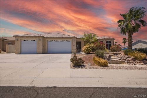 2762 Desert Stars Ln, Bullhead City, AZ, 86429-5953 | Card Image