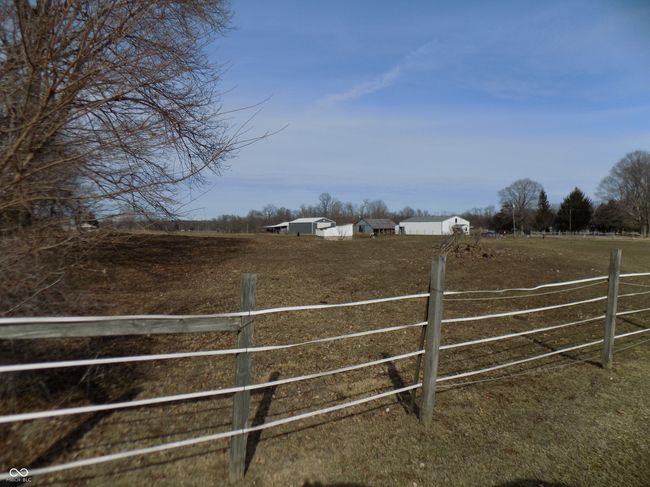 3060 N Alaska Rd, House other with 2 bedrooms, 2 bathrooms and null parking in Cloverdale IN | Image 28