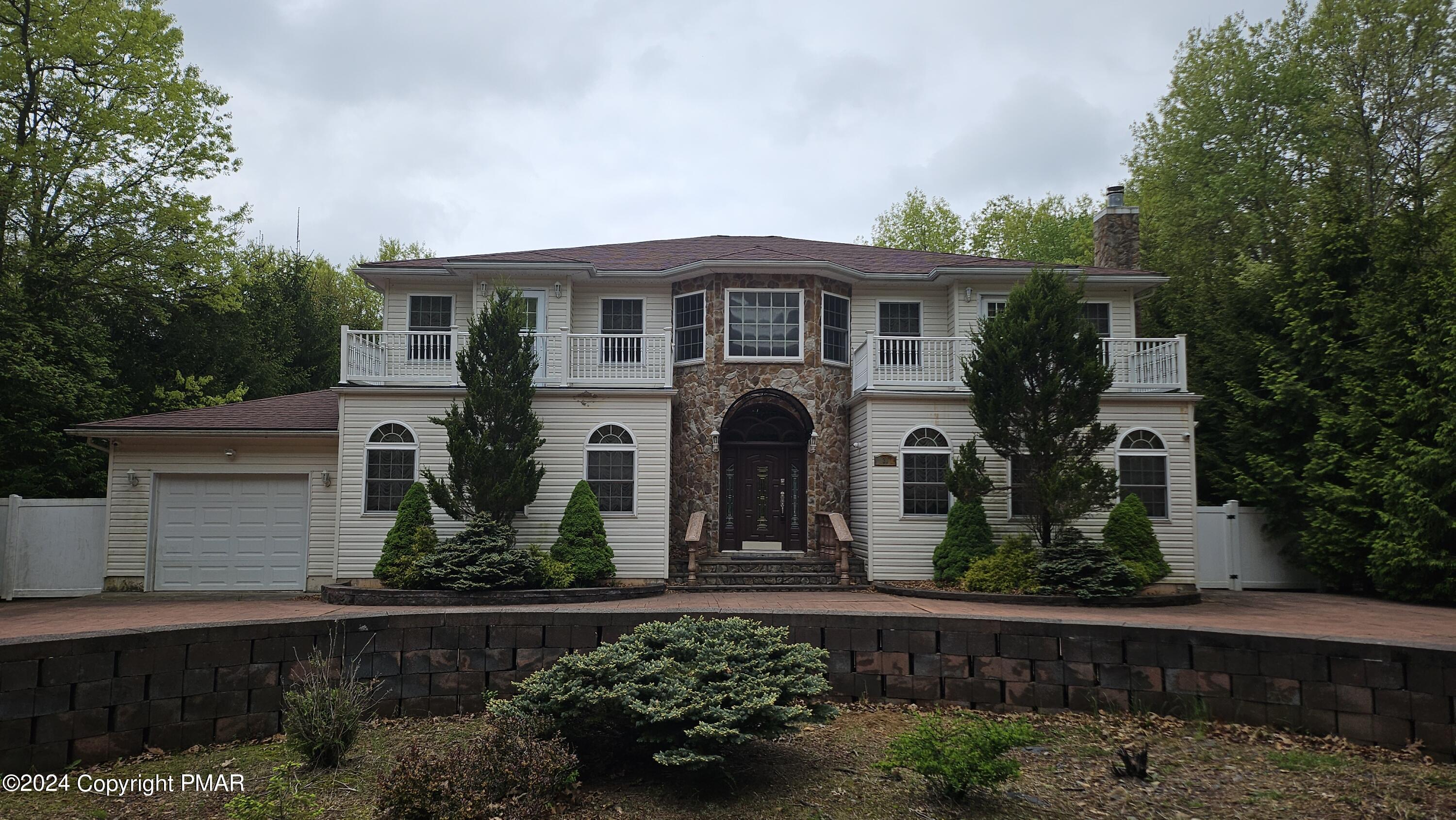 Vista Dr, Albrightsville, PA 18210