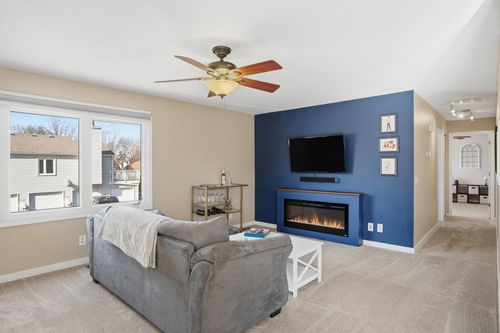 7404 Landau Dr, Bloomington, MN, 55438-2310 | Card Image