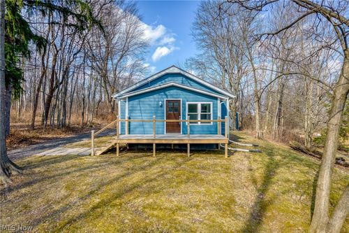 4119 Paradise St Sw, Canton, OH, 44706-3949 | Card Image