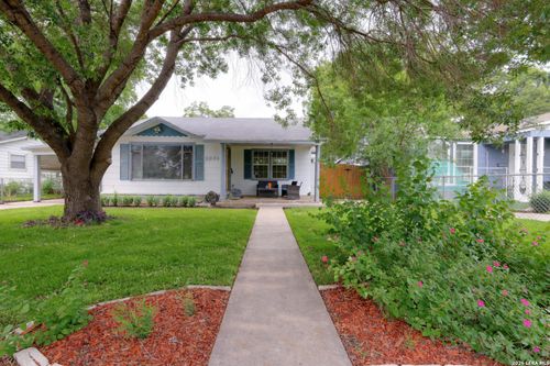 2231 Woodlawn Ave, San Antonio, TX, 78201-5365 | Card Image