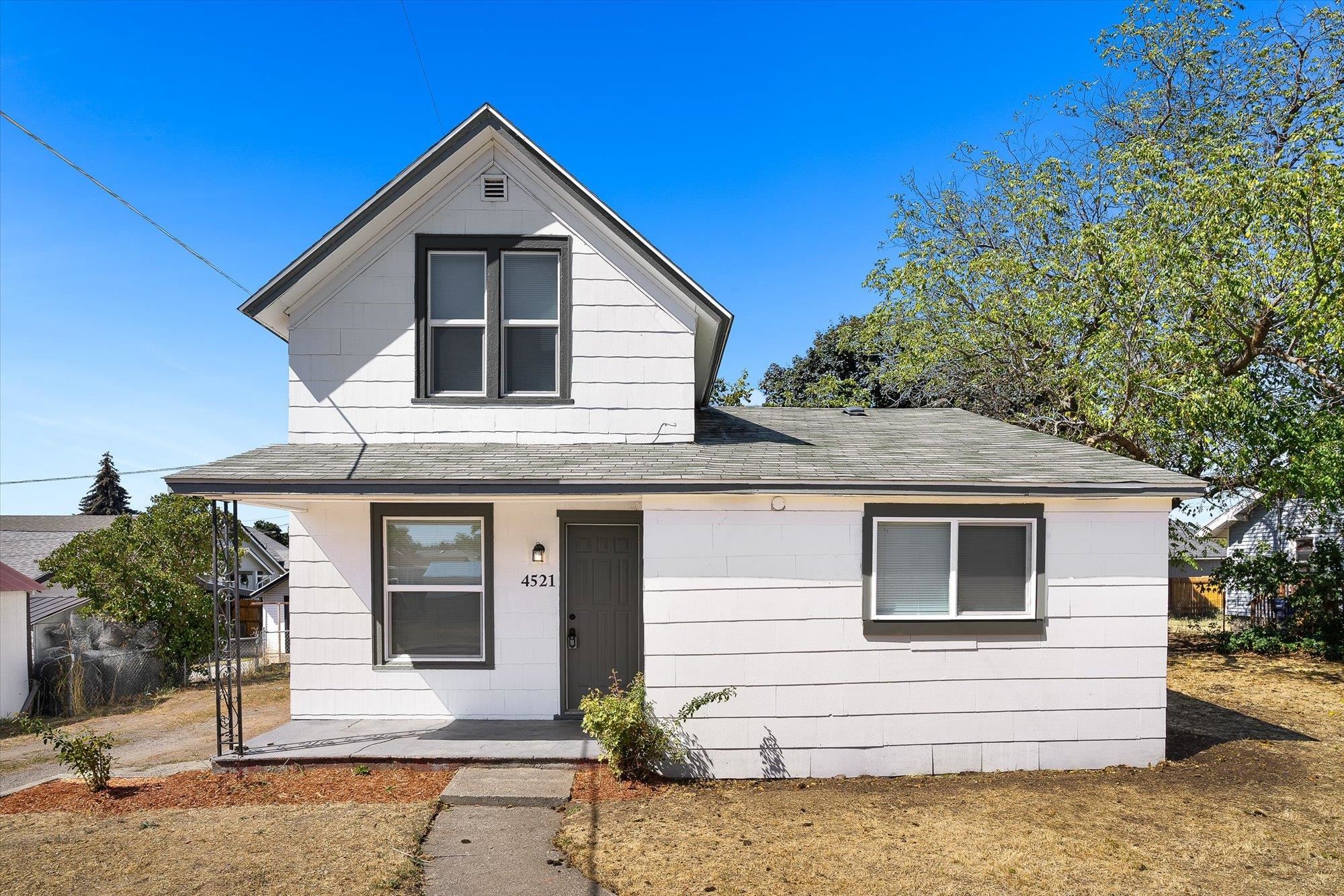 Crestline St, Spokane, WA 99207