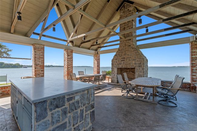 2213 N Wind Dr, House other with 4 bedrooms, 3 bathrooms and null parking in Tool TX | Image 6