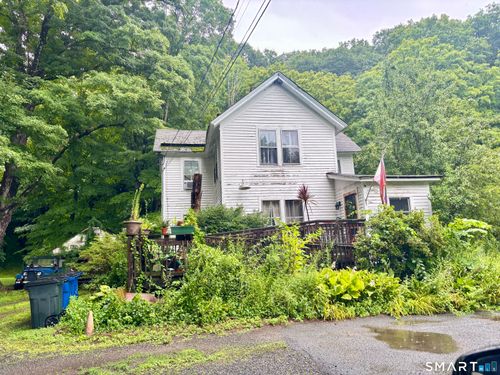70 Bee Brook Rd, Washington Depot, CT, 06794-1234 | Card Image