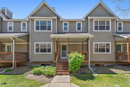 21 River Bend Place, Chaska, MN, 55318 | Card Image
