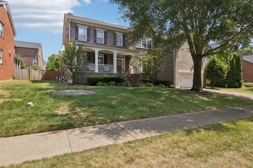 2010 Brewster Dr, Franklin, TN, 37067 | Card Image