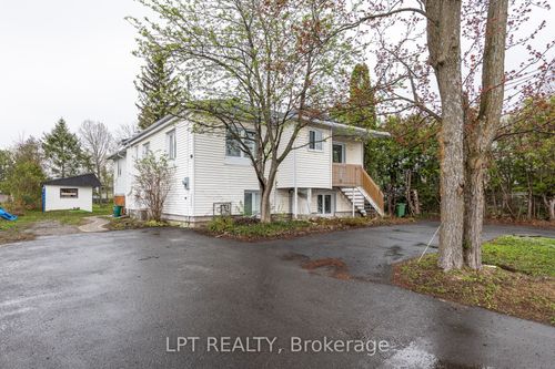 1474 Goth Ave, Gloucester, ON, K1T1E4 | Card Image