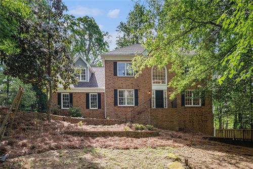 535 Emerald Pkwy, Sugar Hill, GA, 30518-5667 | Card Image